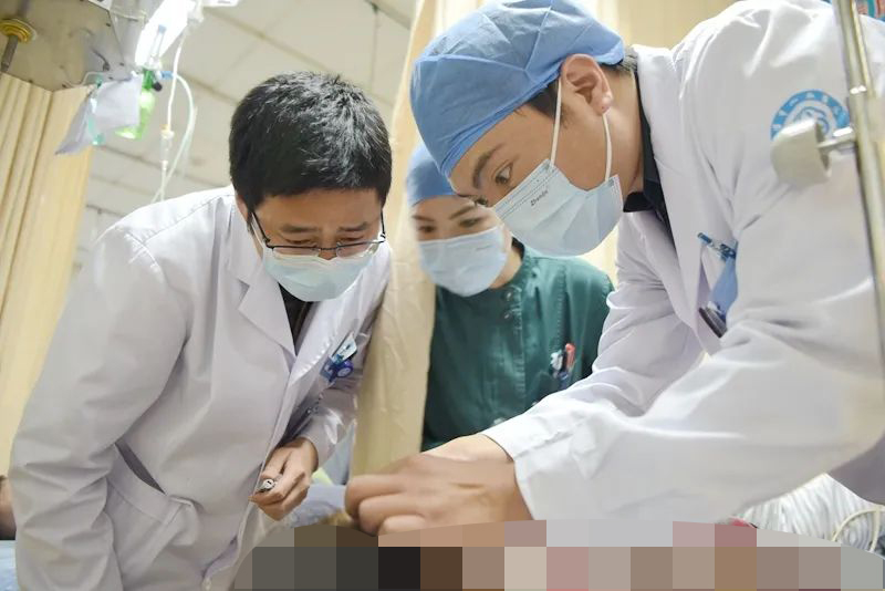 搶救畫(huà)面示意.jpg